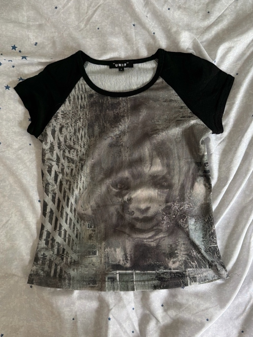 UNIF Black and Gray Graphic Raglan Tee